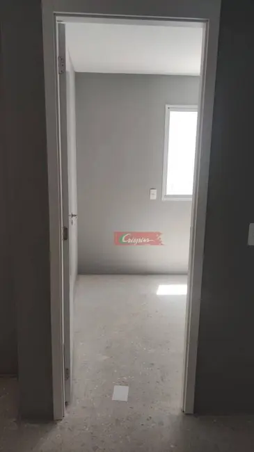 Foto 9 de Apartamento com 2 quartos à venda, 47m2 em Vila das Bandeiras, Guarulhos - SP