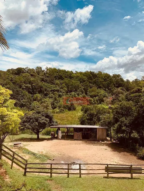 Foto 6 de Chácara com 2 quartos à venda, 3000m2 em Guararema - SP