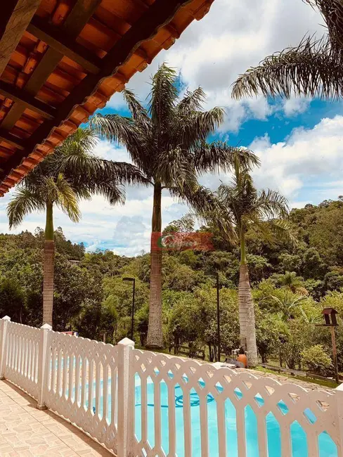 Foto 3 de Chácara com 2 quartos à venda, 3000m2 em Guararema - SP