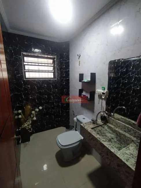 Foto 4 de Sobrado com 3 quartos para alugar, 120m2 em Parque Santo Antônio, Guarulhos - SP