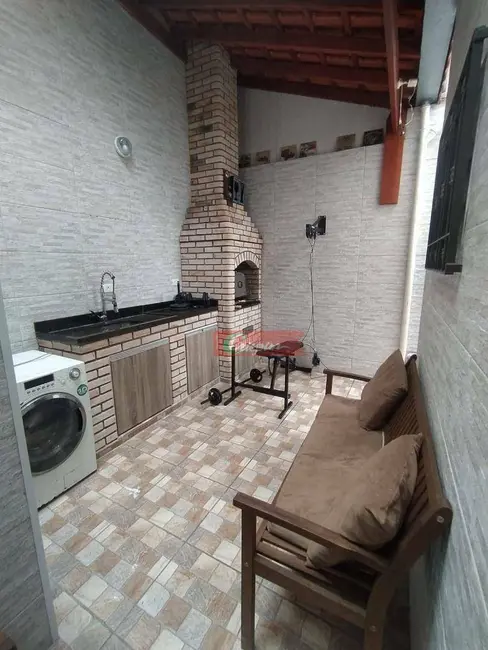 Foto 5 de Sobrado com 3 quartos para alugar, 120m2 em Parque Santo Antônio, Guarulhos - SP