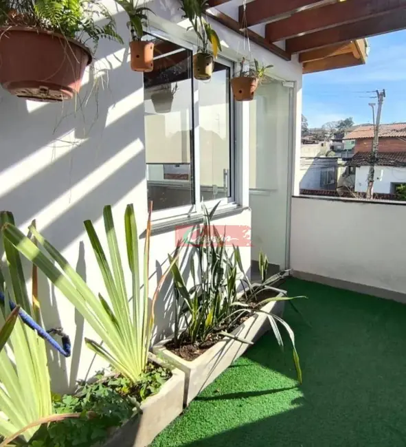 Foto 3 de Sobrado com 3 quartos à venda, 250m2 em Jardim Pinhal, Guarulhos - SP