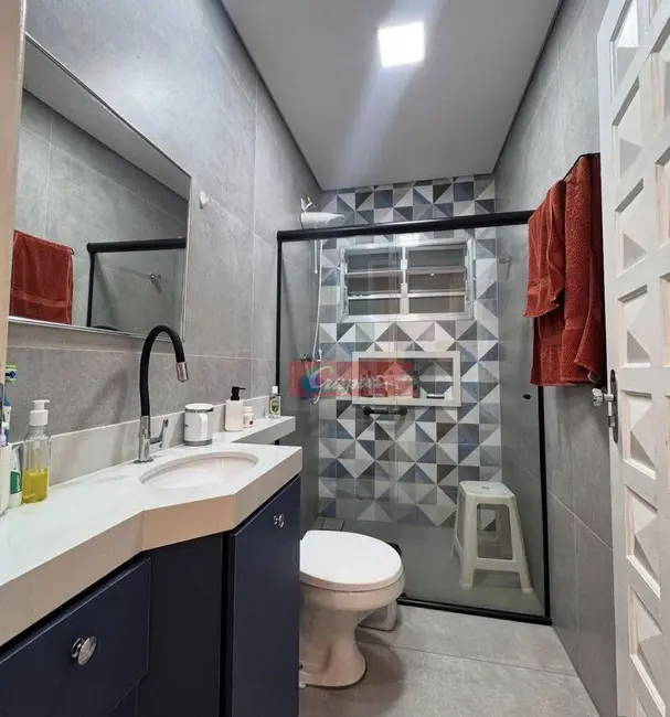 Foto 5 de Sobrado com 3 quartos à venda, 250m2 em Jardim Pinhal, Guarulhos - SP