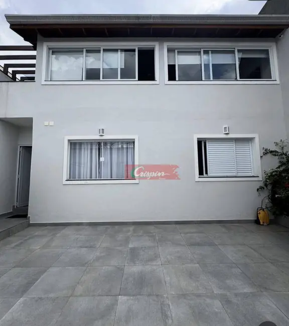 Foto 1 de Sobrado com 3 quartos à venda, 250m2 em Jardim Pinhal, Guarulhos - SP