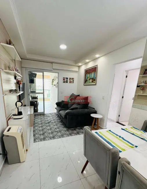 Foto 2 de Apartamento com 3 quartos à venda, 78m2 em Vila Galvão, Guarulhos - SP