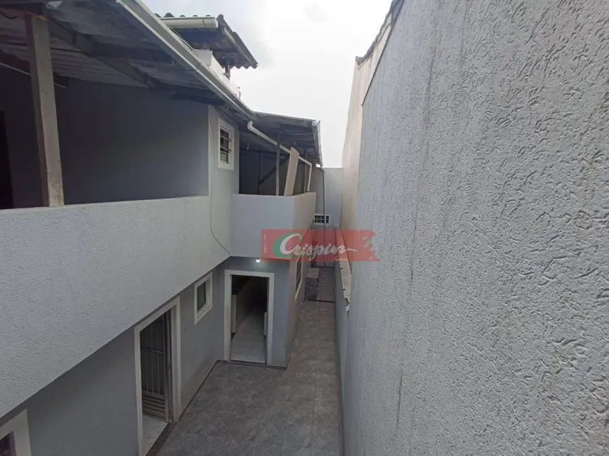 Foto 3 de Casa com 3 quartos para alugar, 131m2 em Jardim Vila Galvão, Guarulhos - SP