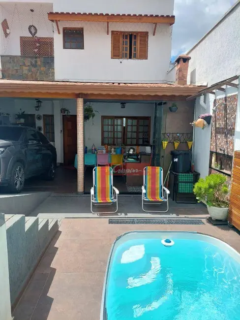 Foto 3 de Sobrado com 3 quartos à venda, 122m2 em Jardim Rizzo, Guarulhos - SP