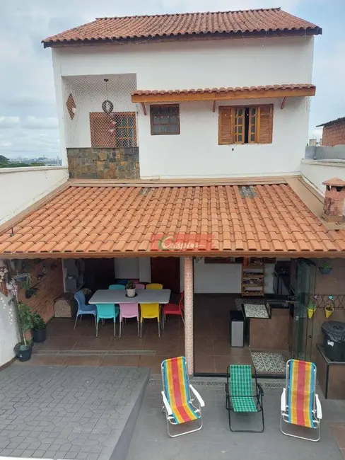 Foto 7 de Sobrado com 3 quartos à venda, 122m2 em Jardim Rizzo, Guarulhos - SP