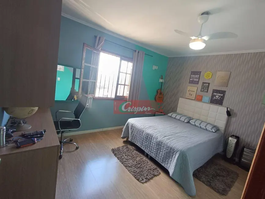 Foto 3 de Sobrado com 2 quartos para alugar, 146m2 em Jardim Vila Galvão, Guarulhos - SP