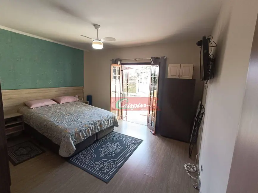 Foto 4 de Sobrado com 2 quartos para alugar, 146m2 em Jardim Vila Galvão, Guarulhos - SP