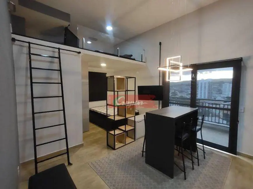 Foto 2 de Kitnet com 1 quarto à venda, 32m2 em Vila Galvão, Guarulhos - SP