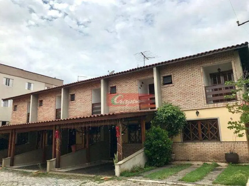 Sobrado com 2 quartos à venda, 102m2 em Jardim Cocaia, Guarulhos - SP - imagem 1 Foto 1 de Sobrado com 2 quartos à venda, 102m2 em Jardim Cocaia, Guarulhos - SP