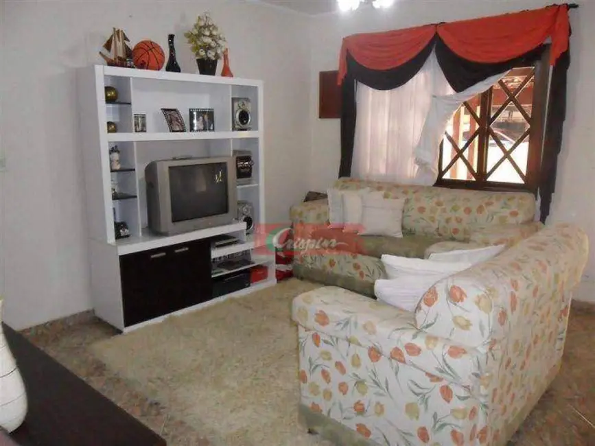 Sobrado com 2 quartos à venda, 102m2 em Jardim Cocaia, Guarulhos - SP - imagem 2 Foto 2 de Sobrado com 2 quartos à venda, 102m2 em Jardim Cocaia, Guarulhos - SP