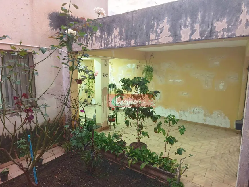 Sobrado com 3 quartos à venda, 198m2 em Santana, São Paulo - SP - imagem 3 Foto 3 de Sobrado com 3 quartos à venda, 198m2 em Santana, São Paulo - SP