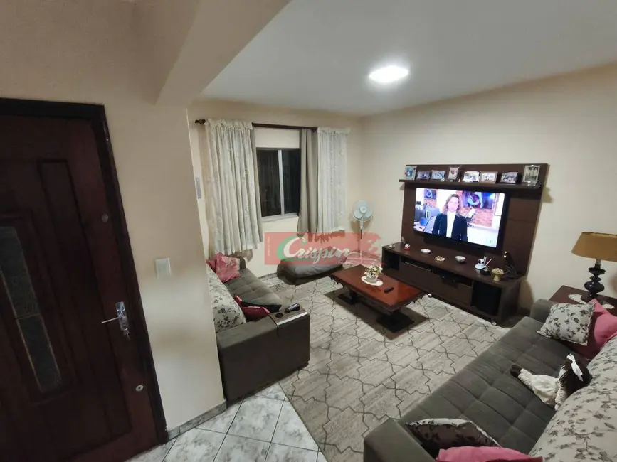 Sobrado com 3 quartos à venda, 198m2 em Santana, São Paulo - SP - imagem 4 Foto 4 de Sobrado com 3 quartos à venda, 198m2 em Santana, São Paulo - SP