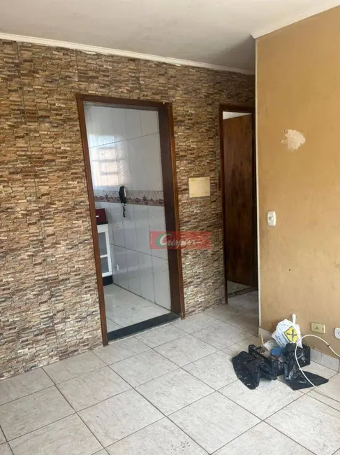 Foto 4 de Casa com 2 quartos para alugar, 45m2 em Vila Carmela I, Guarulhos - SP