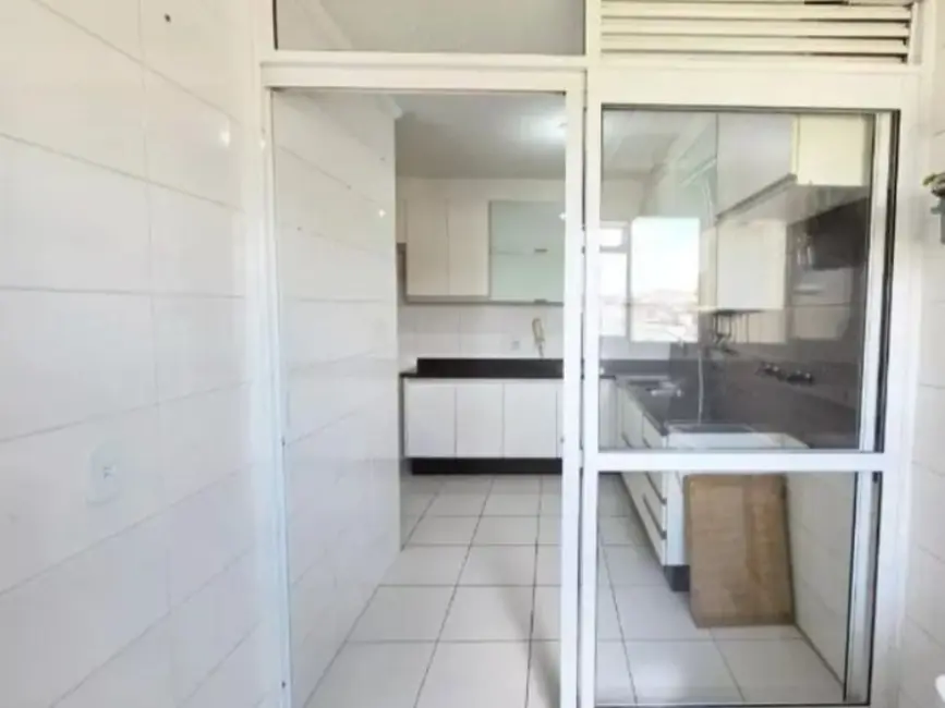 Foto 9 de Apartamento com 3 quartos à venda, 76m2 em Jardim Nova Taboão, Guarulhos - SP