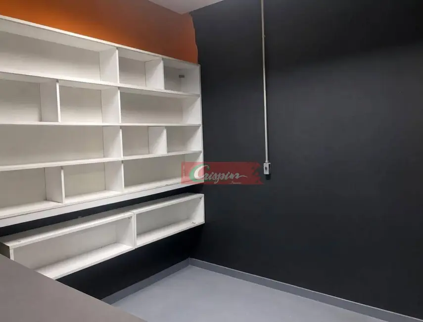 Foto 2 de Armazém / Galpão para alugar, 750m2 em Vila Endres, Guarulhos - SP