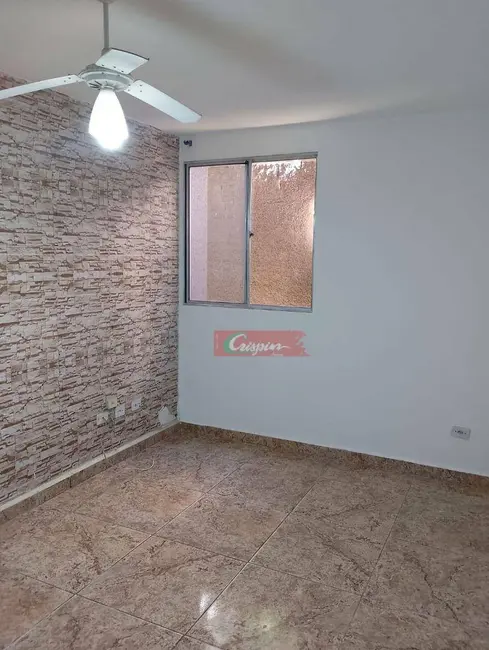 Foto 1 de Apartamento com 2 quartos para alugar, 45m2 em Jardim São Luis, Guarulhos - SP