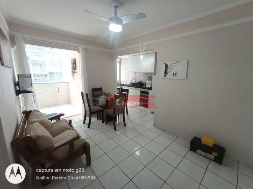 Apartamento com 2 quartos para alugar, 67m2 em Pitangueiras, Guaruja - SP - imagem 3 Foto 3 de Apartamento com 2 quartos para alugar, 67m2 em Pitangueiras, Guaruja - SP