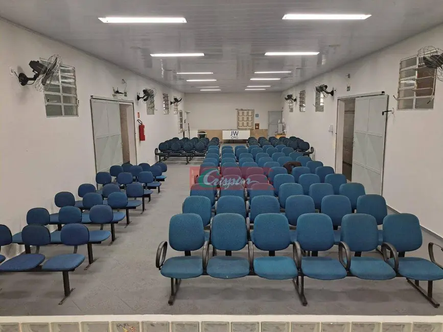 Sala Comercial à venda, 150m2 em Conjunto Habitacional Santa Etelvina III, São Paulo - SP - imagem 4 Foto 4 de Sala Comercial à venda, 150m2 em Conjunto Habitacional Santa Etelvina III, São Paulo - SP