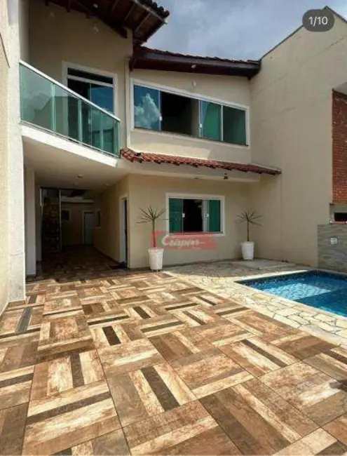 Foto 2 de Sobrado com 4 quartos à venda, 170m2 em Vila Galvão, Guarulhos - SP