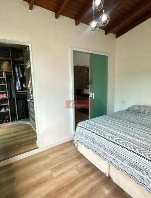 Foto 8 de Sobrado com 4 quartos à venda, 170m2 em Vila Galvão, Guarulhos - SP