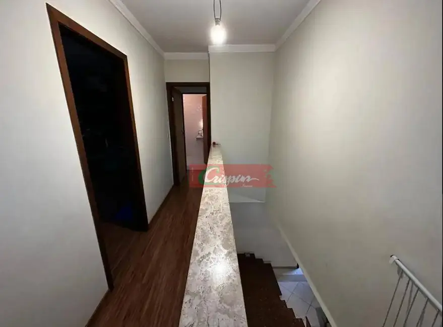 Foto 2 de Sobrado com 4 quartos à venda, 316m2 em Vila Adelaide Perella, Guarulhos - SP
