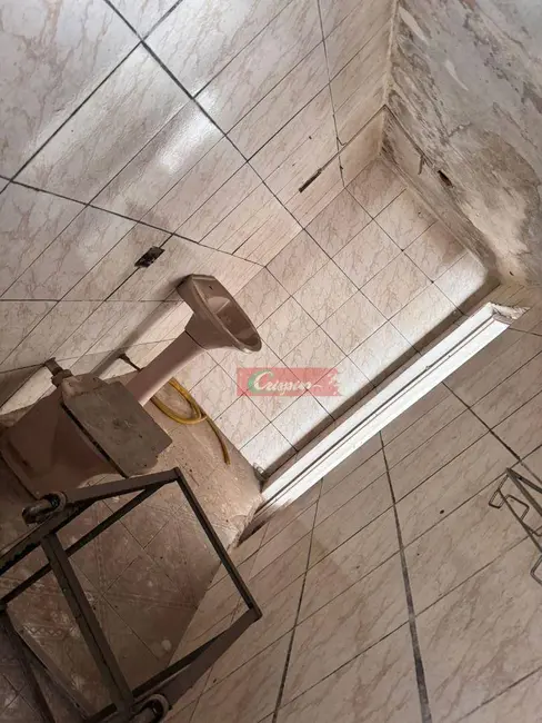 Casa com 4 quartos à venda, 146m2 em Jardim Vila Galvão, Guarulhos - SP - imagem 3 Foto 3 de Casa com 4 quartos à venda, 146m2 em Jardim Vila Galvão, Guarulhos - SP