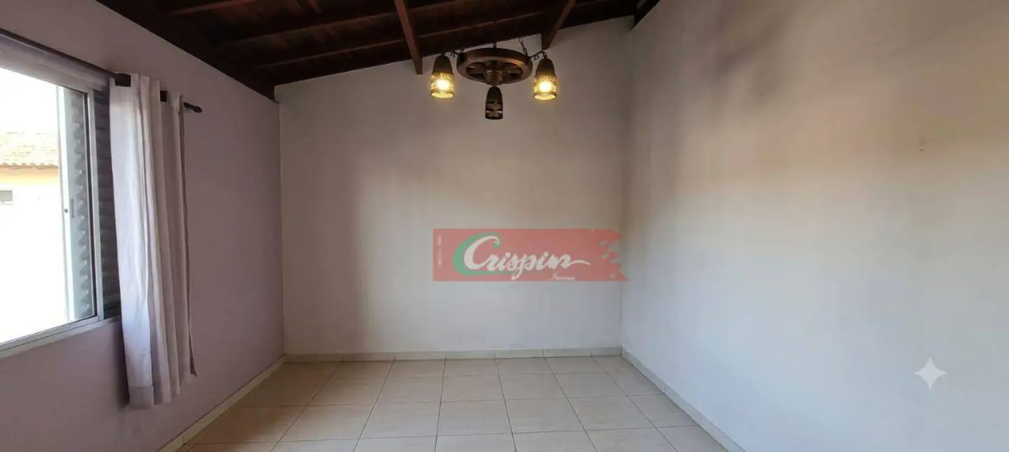 Casa com 3 quartos à venda, 192m2 em Vila Galvão, Guarulhos - SP - imagem 5 Foto 5 de Casa com 3 quartos à venda, 192m2 em Vila Galvão, Guarulhos - SP