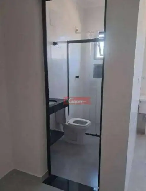 Foto 5 de Kitnet com 1 quarto para alugar, 24m2 em Cidade Martins, Guarulhos - SP
