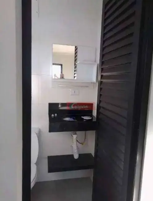 Foto 7 de Kitnet com 1 quarto para alugar, 26m2 em Cidade Martins, Guarulhos - SP