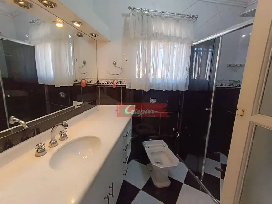 Foto 8 de Sobrado com 3 quartos à venda, 300m2 em Vila Rosália, Guarulhos - SP