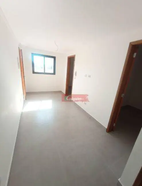 Foto 3 de Apartamento com 2 quartos para alugar, 46m2 em Vila Paiva, São Paulo - SP