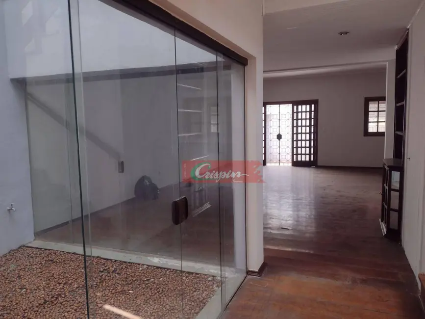 Foto 1 de Sobrado com 4 quartos à venda e para alugar, 250m2 em Jardim Maria Helena, Guarulhos - SP