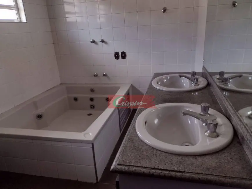 Foto 8 de Sobrado com 4 quartos à venda e para alugar, 250m2 em Jardim Maria Helena, Guarulhos - SP
