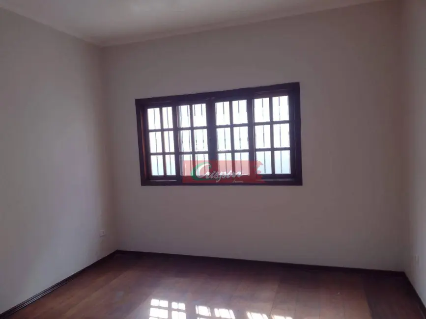Foto 4 de Sobrado com 4 quartos à venda e para alugar, 250m2 em Jardim Maria Helena, Guarulhos - SP
