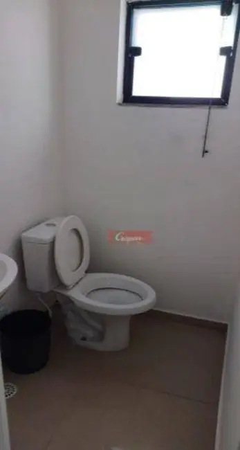Foto 4 de Sala Comercial para alugar, 22m2 em Jardim Aida, Guarulhos - SP