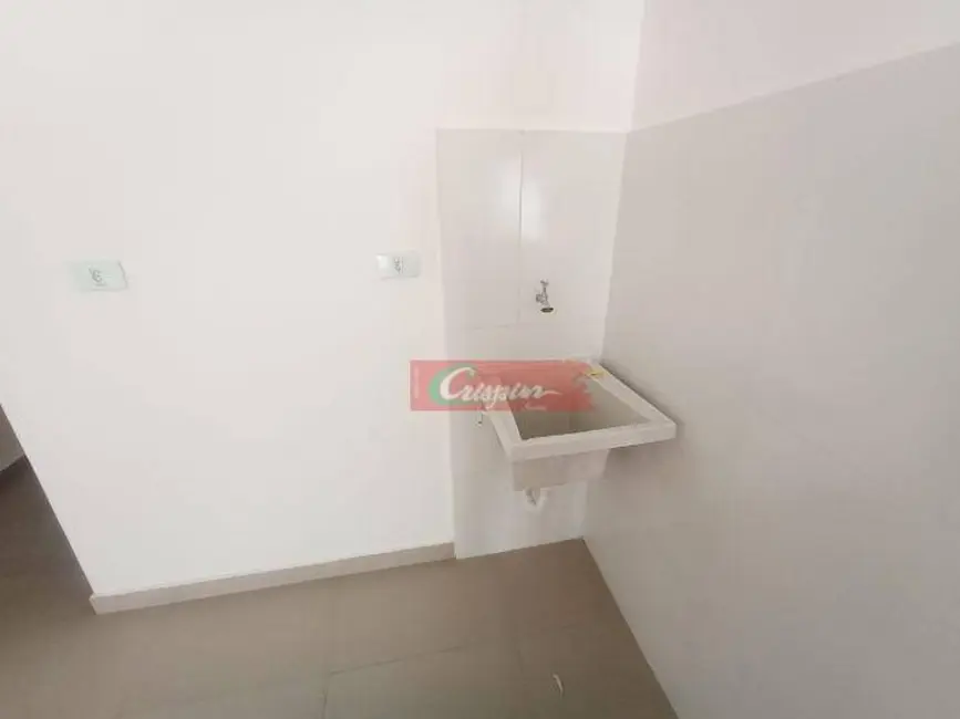 Foto 6 de Kitnet com 1 quarto para alugar, 38m2 em Jardim Valéria, Guarulhos - SP