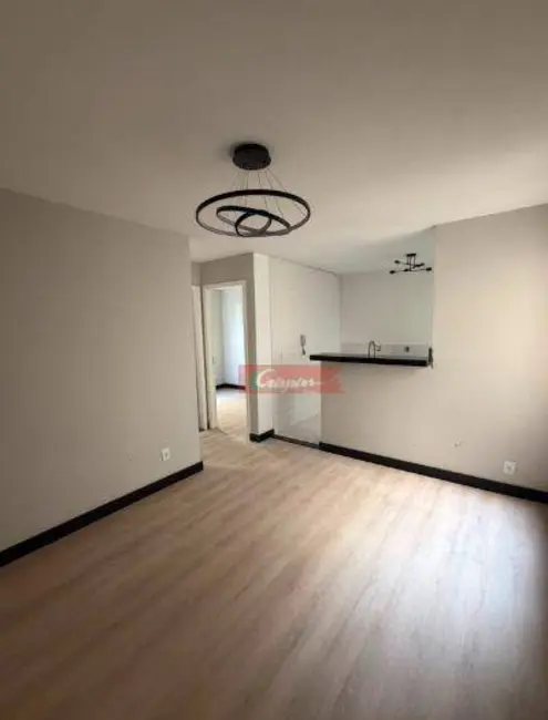 Foto 3 de Apartamento com 2 quartos à venda, 46m2 em Parque Maria Helena, Guarulhos - SP