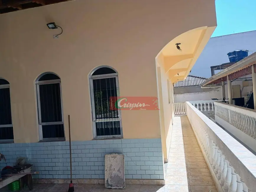 Casa com 2 quartos à venda e para alugar, 250m2 em Parque Santo Antônio, Guarulhos - SP - imagem 2 Foto 2 de Casa com 2 quartos à venda e para alugar, 250m2 em Parque Santo Antônio, Guarulhos - SP