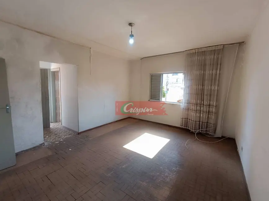 Foto 3 de Sobrado com 3 quartos para alugar, 208m2 em Vila Milton, Guarulhos - SP