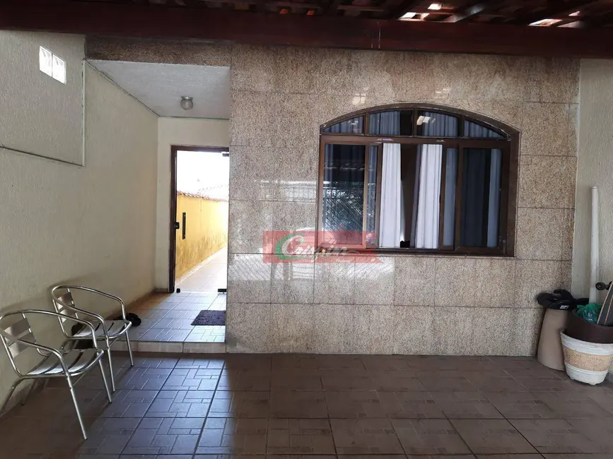 Foto 2 de Sobrado com 3 quartos à venda, 210m2 em Jardim Vila Galvão, Guarulhos - SP
