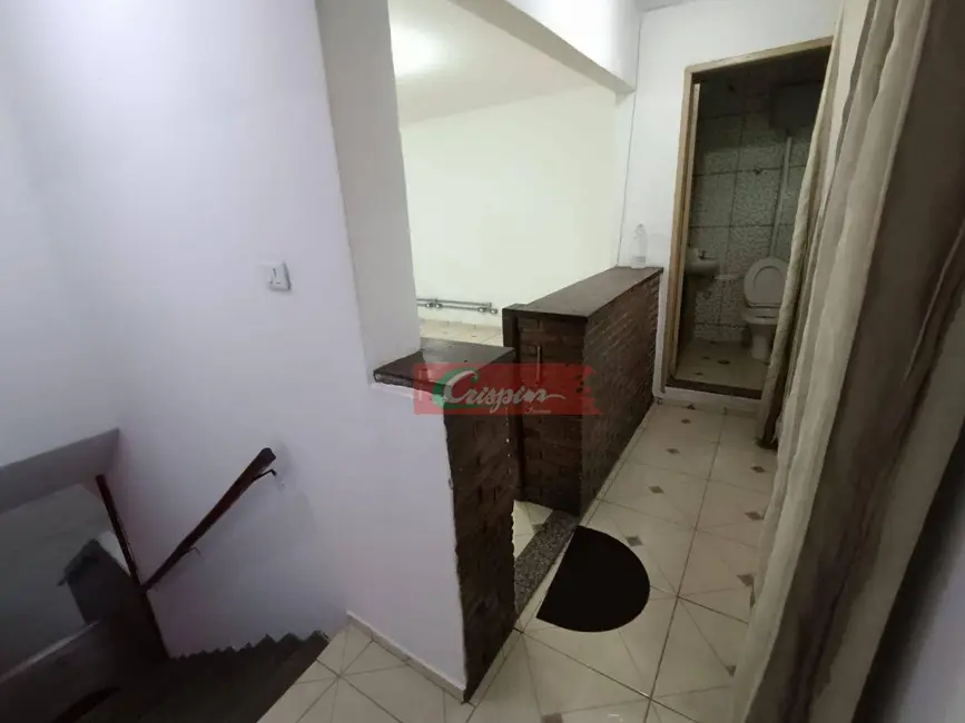 Armazém / Galpão para alugar, 210m2 em Vila Renata, Guarulhos - SP - imagem 6 Foto 6 de Armazém / Galpão para alugar, 210m2 em Vila Renata, Guarulhos - SP