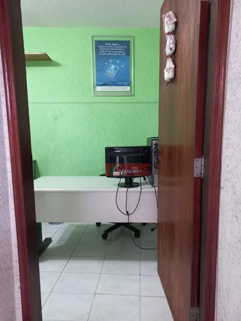 Foto 9 de Casa com 2 quartos à venda, 163m2 em Parque Santo Antônio, Guarulhos - SP