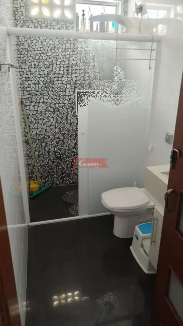 Foto 5 de Sobrado com 3 quartos à venda, 248m2 em Vila Zamataro, Guarulhos - SP