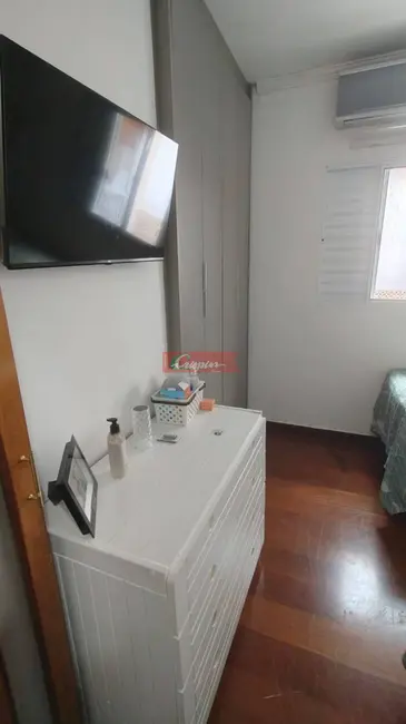 Foto 8 de Sobrado com 3 quartos à venda, 248m2 em Vila Zamataro, Guarulhos - SP