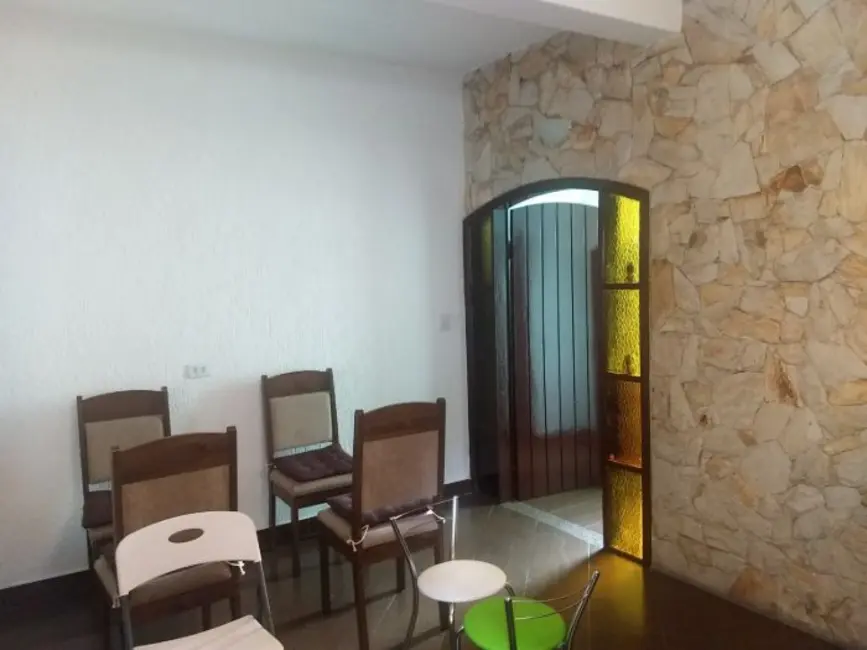 Foto 4 de Sobrado com 4 quartos à venda e para alugar, 308m2 em Vila Galvão, Guarulhos - SP
