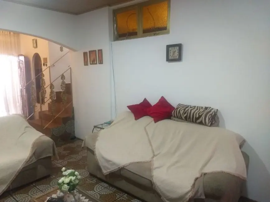 Foto 6 de Sobrado com 4 quartos à venda e para alugar, 308m2 em Vila Galvão, Guarulhos - SP
