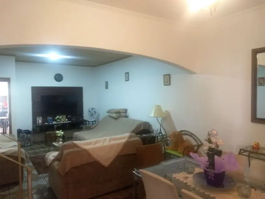 Foto 2 de Sobrado com 4 quartos à venda e para alugar, 308m2 em Vila Galvão, Guarulhos - SP